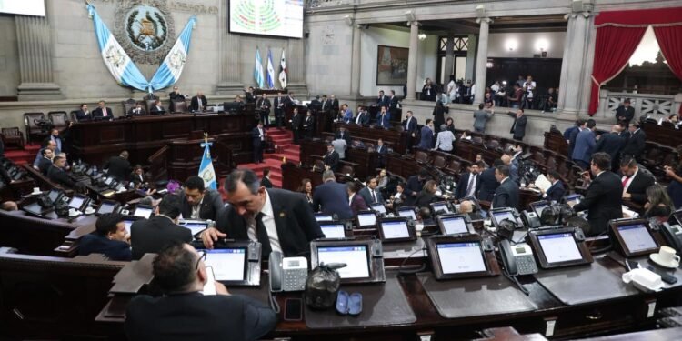 Congreso de Guatemala aumenta penas de cárcel por el delito de abuso sexual infantil