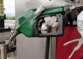 Guatemala fija rebaja de hasta $1 por galón y obliga a gasolineras a exhibir precios de referencia