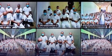 El Salvador lleva a juicio a casi 500 pandilleros en una audiencia por más de 47.000 delitos