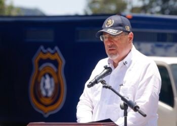 Arévalo asegura que está poniendo orden al caos de las cárceles guatemaltecas