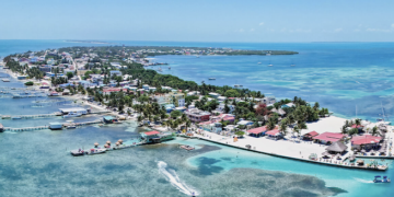 Belice frena construcción de edificios altos en zonas turísticas costeras