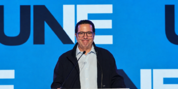 Expresidente de Panamá Martín Torrijos lanza nuevo partido político para competir en elecciones de 2029