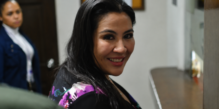 Fiscal cercana a Consuelo Porras queda a cargo de denuncia por adopciones ilegales en Guatemala