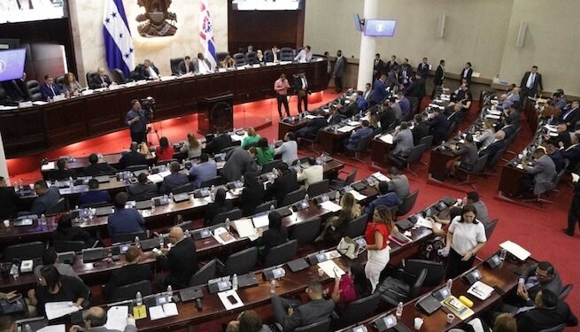 Congreso hondureño busca endurecer leyes contra la extorsión y declarar terroristas a las pandillas
