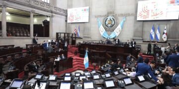 Congreso de Guatemala retrasa aprobación de ley contra lavado y terrorismo