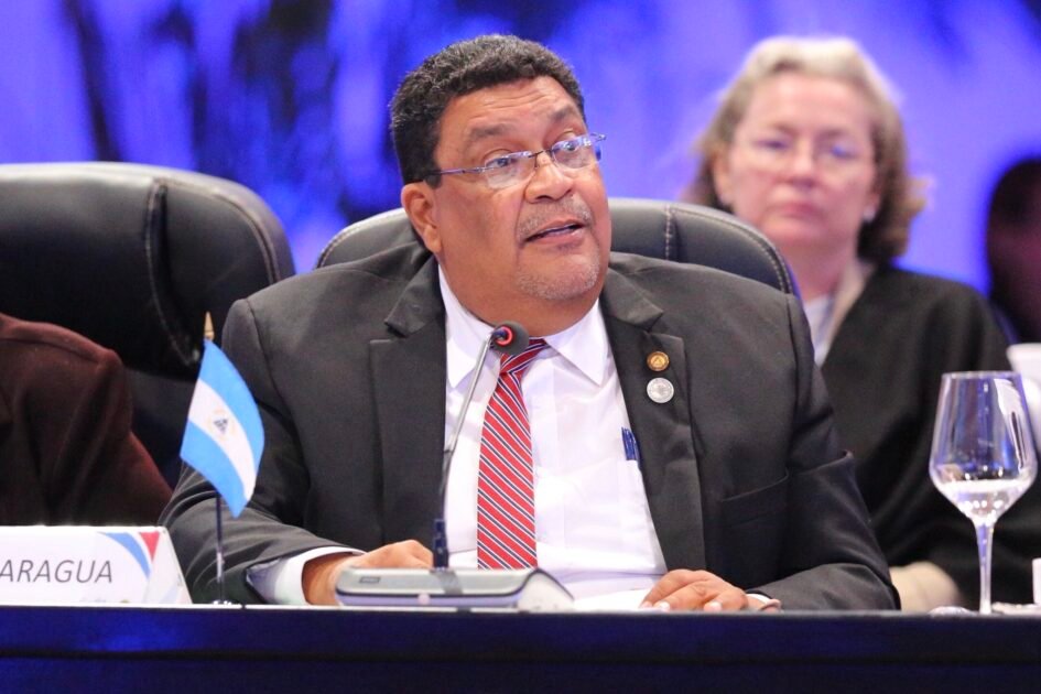 Invitación a cancilleres sandinistas desata críticas en toma de posesión en Costa Rica