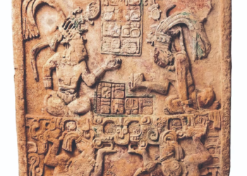 Guatemala gestiona con México la devolución de un dintel maya histórico