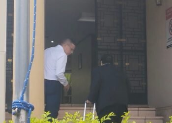 Exdiputado Fabricio Alvarado comparece ante la Fiscalía costarricense por tres acusaciones de abuso sexual