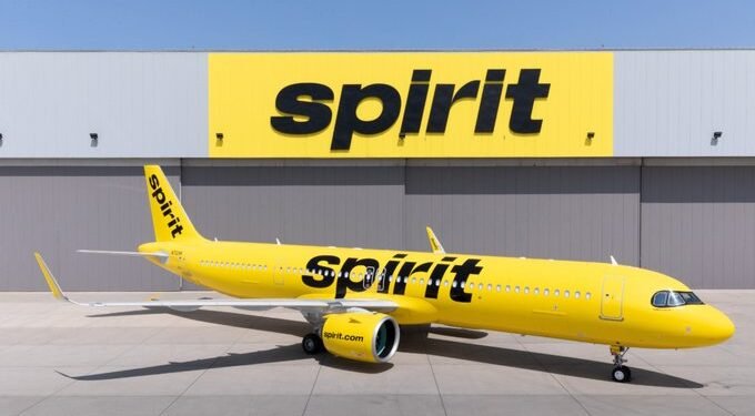 Spirit Airlines cierra operaciones y cancela vuelos debido a bancarrota