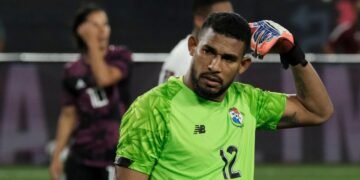 Acusación de amaño sacude al fútbol panameño tras error y autogol del portero José Calderón del Sporting San Miguelito