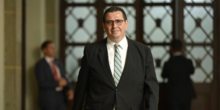 Presidente de Guatemala nombra a Gabriel García Luna como nuevo fiscal general de para 2026-2030
