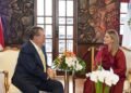 Presidente de Guatemala ofrece apoyo en democracia y unidad a Laura Fernández antes del cambio de mando en Costa Rica