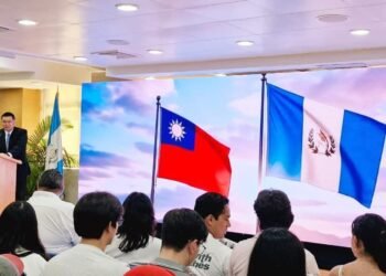 Taiwán impulsa la Ruta del Chip en Guatemala para atraer inversión en semiconductores