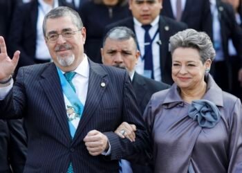 Gobierno de Guatemala justifica gastos de seguridad de familia presidencial tras varias críticas