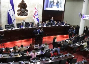 Honduras aprueba reformas al Código Penal para aumentar penas por extorsión y crimen organizado