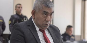Fiscal general de Guatemala destituye del Ministerio Público al polémico Rafael Curruchiche