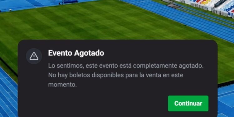 Final del fútbol salvadoreño agota entradas en horas pese a críticas por altos precios
