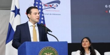 Panamá refuerza controles contra el narcotráfico en Zona Libre de Colón con escáneres donados por EE UU