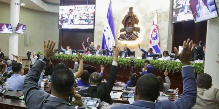 Consejo Anticorrupción cuestiona transparencia del Congreso de Honduras y pide avances contra la impunidad