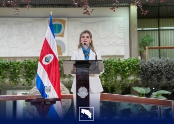 El primer encuentro entre la presidenta de Costa Rica y el Poder Judicial termina en un fuerte choque verbal