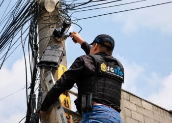 Policía de Guatemala desmantela red de vigilancia de pandillas: más de 20 cámaras usadas para monitorear autoridades y vecinos