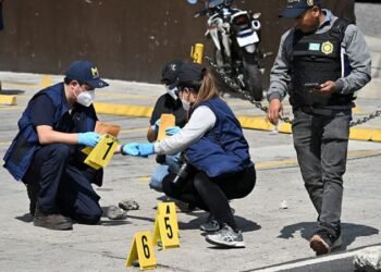 Guatemala traslada a Juzgados de Mayor Riesgo casos por ataques que dejaron 11 policías muertos