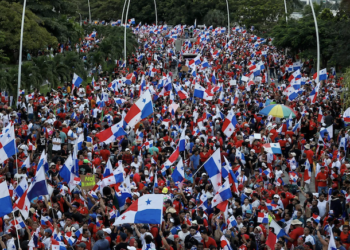 Encuesta revela pesimismo económico y laboral en Panamá
