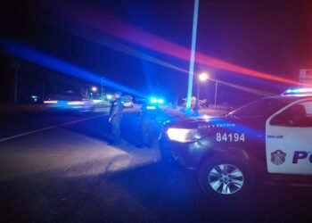 Policía panameña capturó a 40 personas en primera noche de toque de queda en violento municipio