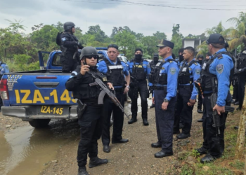 Guatemala refuerza su frontera tras masacres y ataques en Honduras