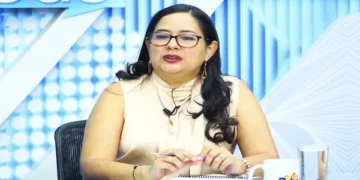 Expertos de la ONU piden liberar a abogada salvadoreña tras un año de detención