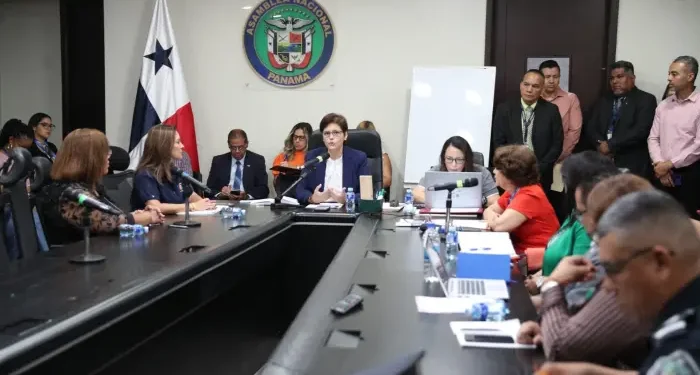 Asamblea de Panamá prepara ley contra bullying tras alarmantes casos escolares
