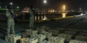 Panamá incautó más de 2,300 paquetes de droga en solo dos días en operativos en tres zonas del país