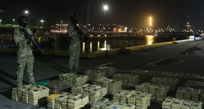 Panamá incautó más de 2,300 paquetes de droga en solo dos días en operativos en tres zonas del país