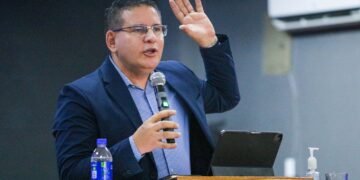 Asamblea costarricense discutirá y votará los informes de abuso sexual contra Fabricio Alvarado