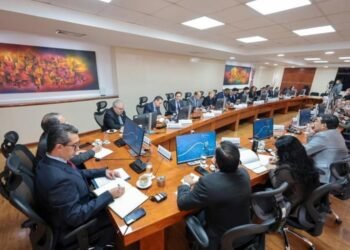 FMI inicia revisión anual sobre finanzas y economía de Guatemala