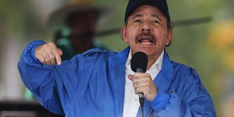 El superávit del 10.9% que presume Nicaragua no viene del crecimiento: cae el consumo y las importaciones