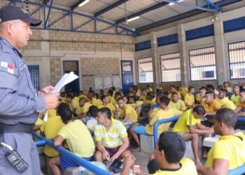 Panamá descarta instalar televisores para los presos durante el Mundial
