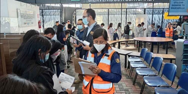 Mientras crecen los retornos de migrantes a Guatemala, alianzas impulsadas por la OIM abrirán 125 oportunidades de empleo