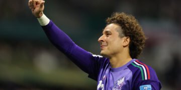 Memo Ochoa se despide del fútbol con México tras una carrera marcada por duelos ante selecciones de Centroamérica