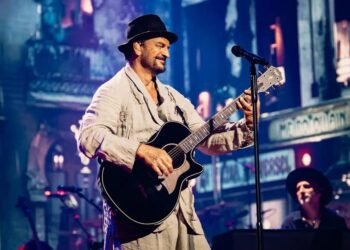 ¿Premonición de Ricardo Arjona? Usuarios aseguran que una canción de hace 30 años anticipó la polémica del Mundial 2026