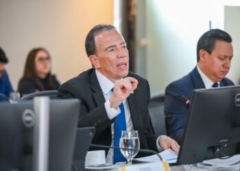 Guatemala reporta crecimiento económico de 4.5% hasta abril y proyecta 5 % para 2027