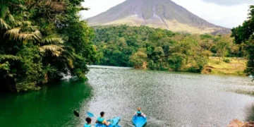 Costa Rica perdió 30,000 turistas y publicidad de $50 millones por no clasificar al Mundial 2026, según estudio