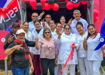La dictadura de Nicaragua impone filtros insólitos para futuros médicos mientras evalúa la salud mental de 4,000 doctores