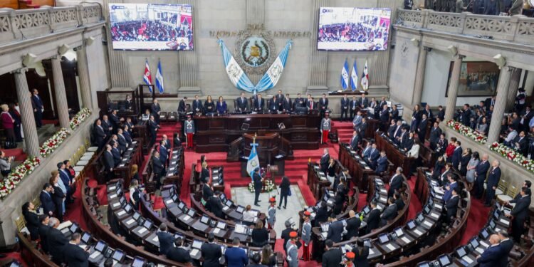 Congreso guatemalteco solo aprueba el 9 % de las iniciativas que ha estudiado durante 2026