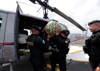 Ayutla se consolida en Guatemala como centro del narcotráfico tras hallazgo de laboratorios, armas y miles de dólares