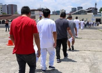 Más de 28 mil guatemaltecos han sido deportados este año desde EEUU y México