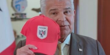 Presidente de Panamá decreta salida laboral anticipada por el debut de la selección en el Mundial 2026