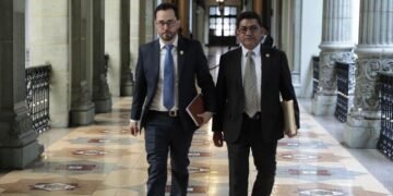 Alcalde de Antigua Guatemala y organizaciones LGBTI enfrentan disputa legal por marcha y uso de espacios públicos