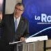Presidente de Guatemala dice que programa Mano a Mano benefició a más de 87 mil hogares; también descarta atentados contra policías