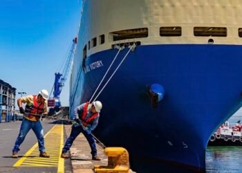 El Salvador invertirá más de $500 millones para ampliar el puerto de Acajutla